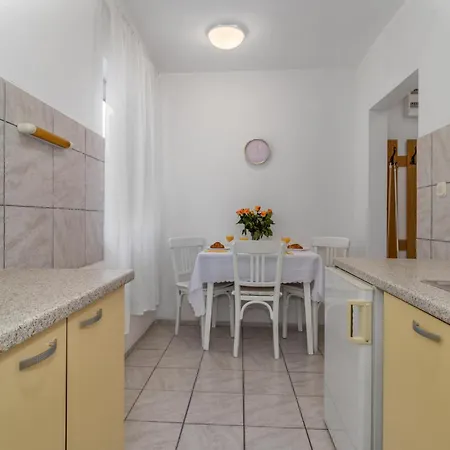 Semesterbostad 6 Bedroom Gorgeous In