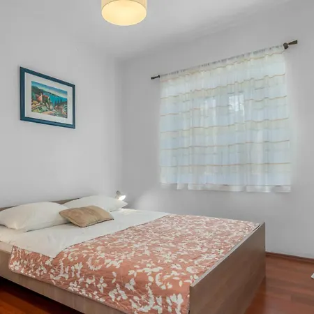 6 Bedroom Gorgeous In Novi Vinodolski