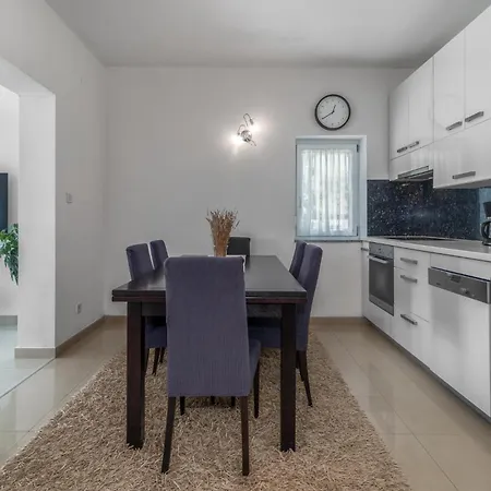 6 Bedroom Gorgeous In * Novi Vinodolski